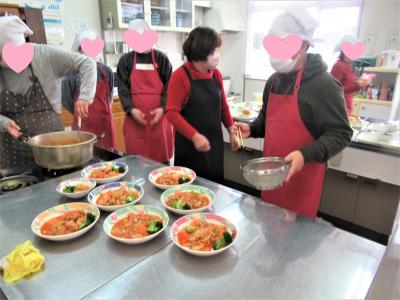 栄養講座で調理実習をする回です