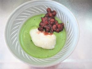 年始のプログラムで抹茶ぜんざいを作りました