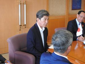 嶋議長