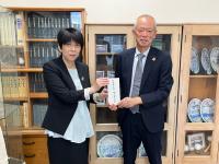 関西大分県人会から佐賀関大規模火災に対する義援金贈呈