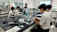 化学担当説明の様子